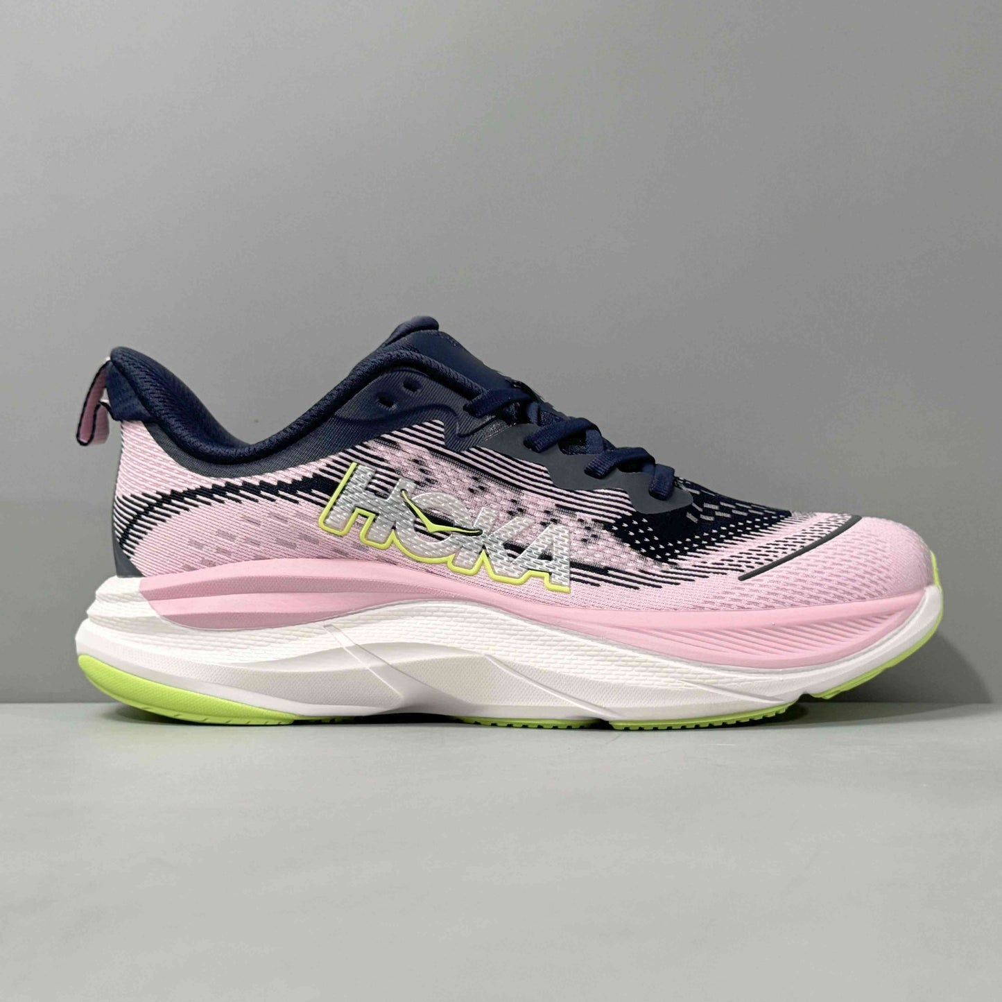 Hoka Skyflow