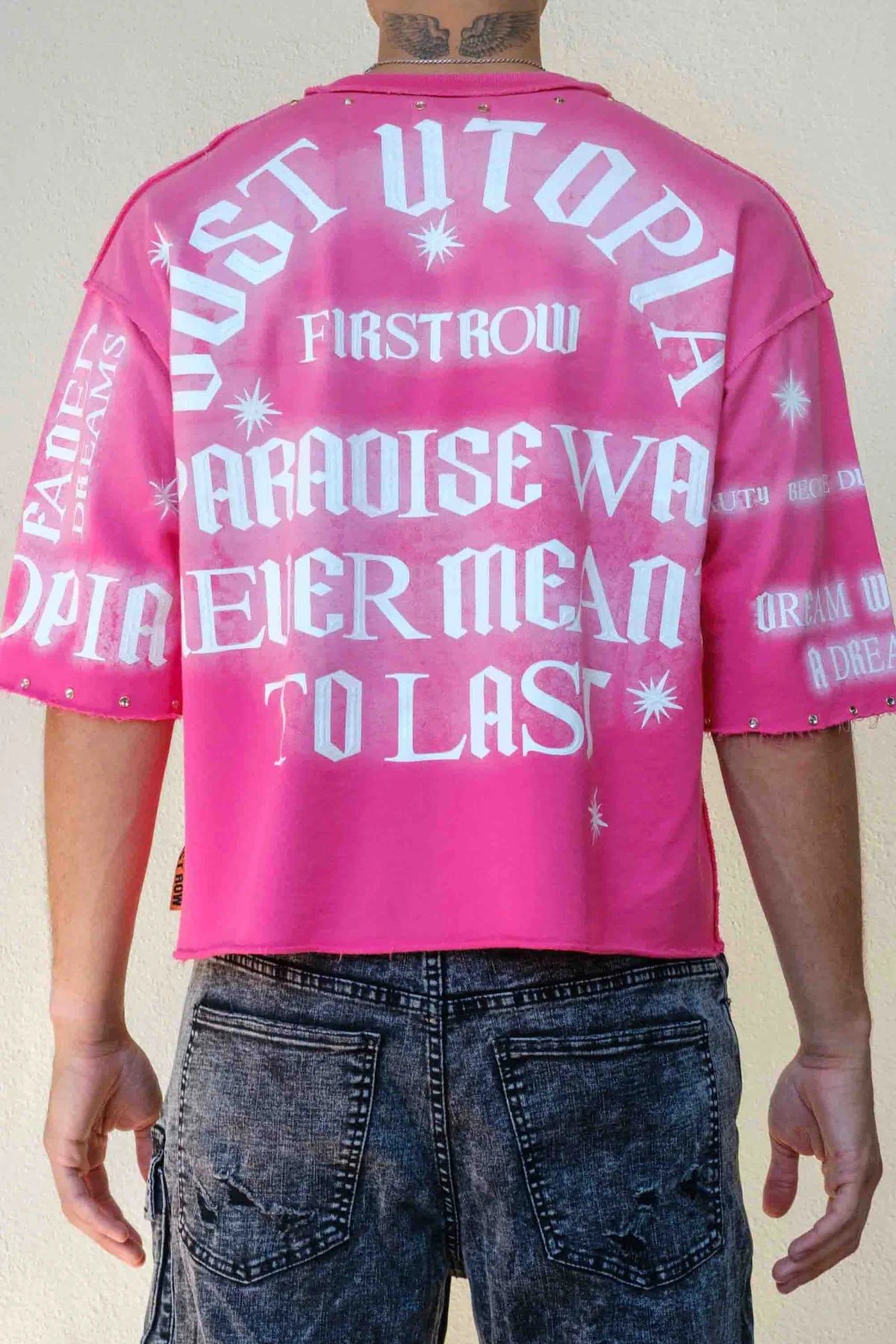 LOST UTOPIA OBLIVION CROPPED TEE
