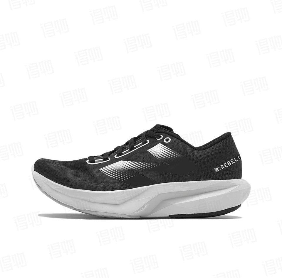 REBEL V4 ' BLACK/WHITE '
