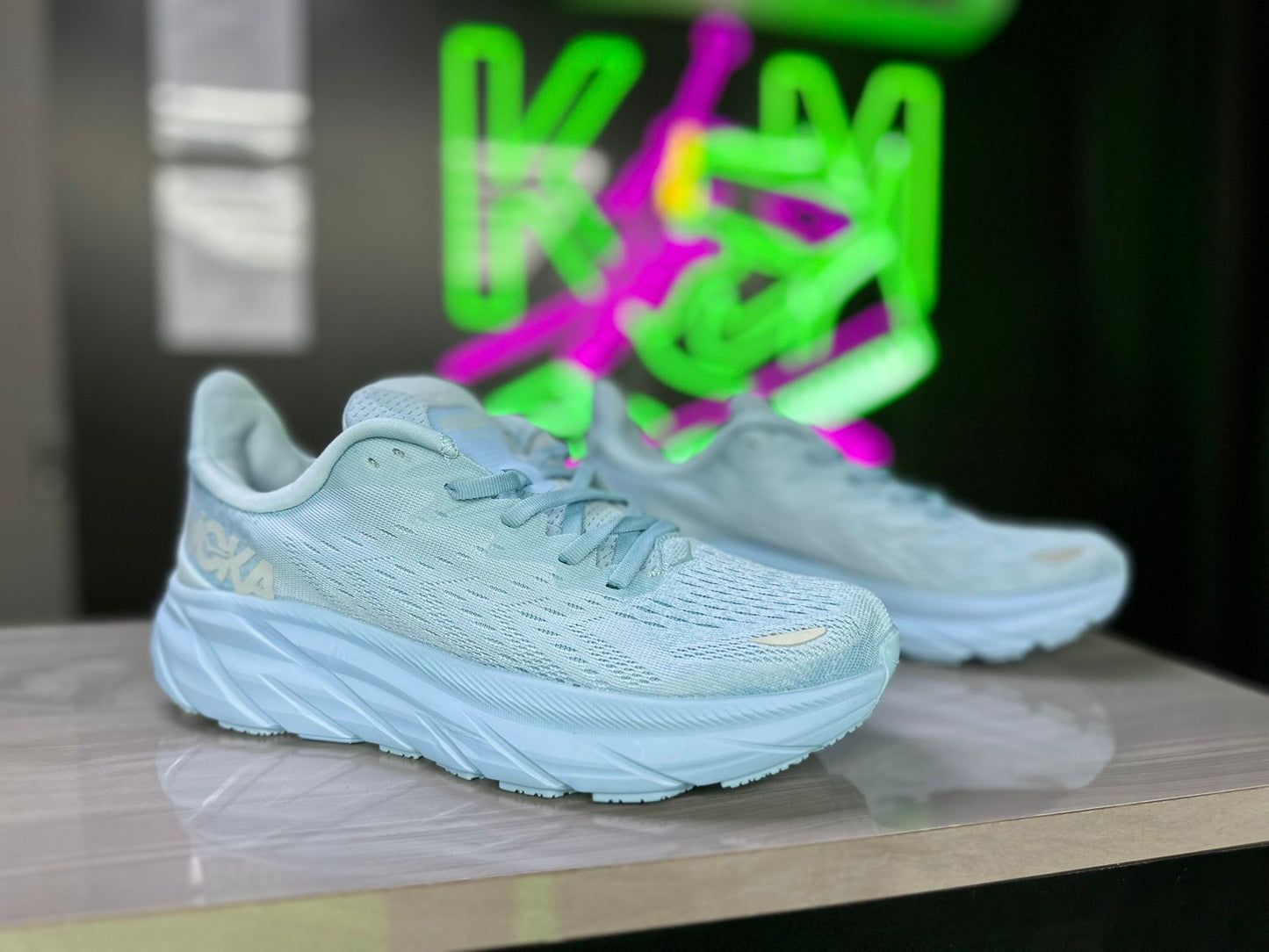 Clifton 8 "Light blue"