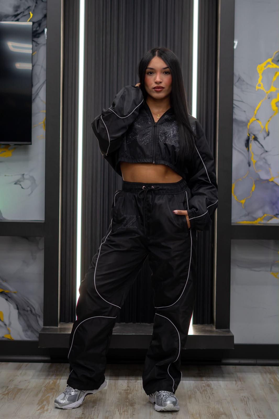 TRUTH LEGACY SET NEGRO (Mujer)