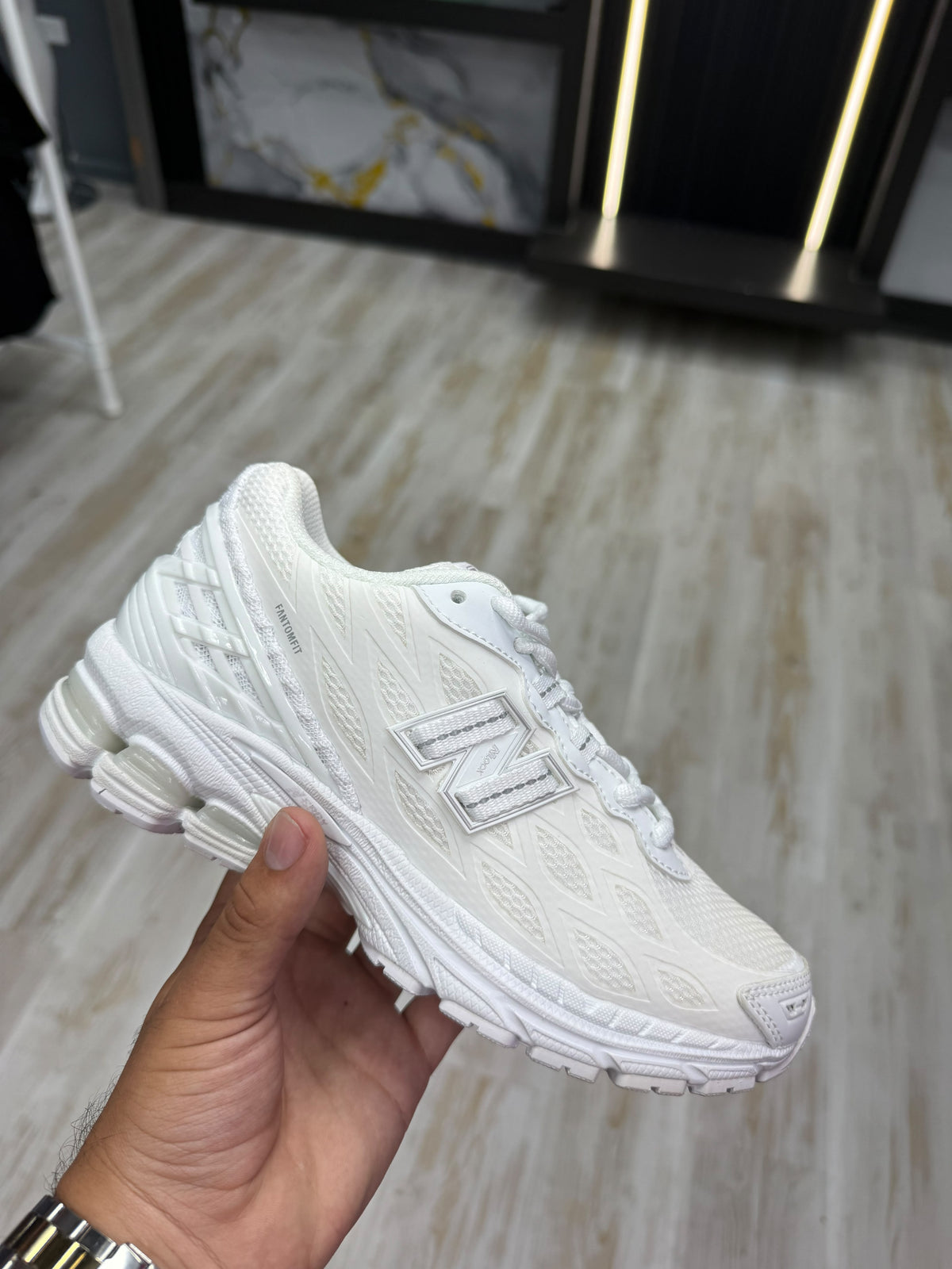 New Balance 1906 All White