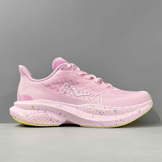 Hoka Skyflow pink