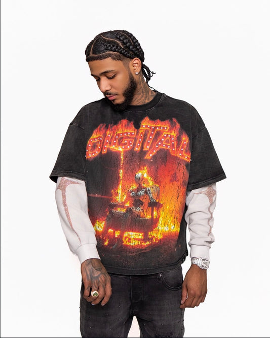 DIGITAL FLAME LONG-SLEEVED TEE