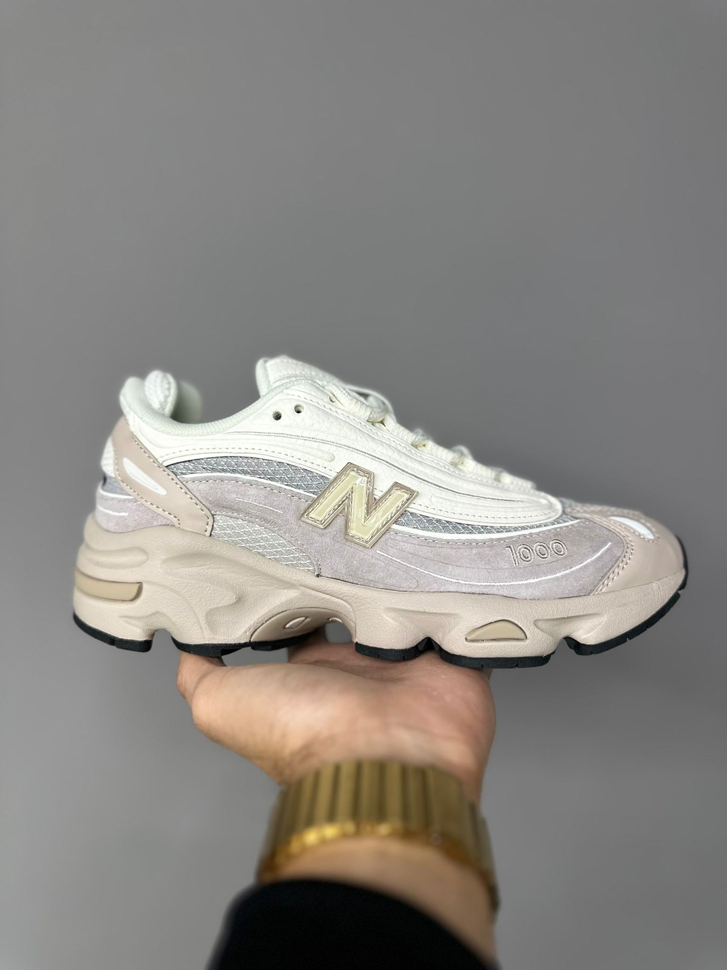 NB 1000 "BEIGE"