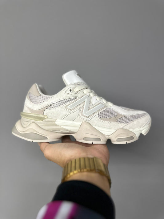 NB 9060 "GREY MOONBEAM"