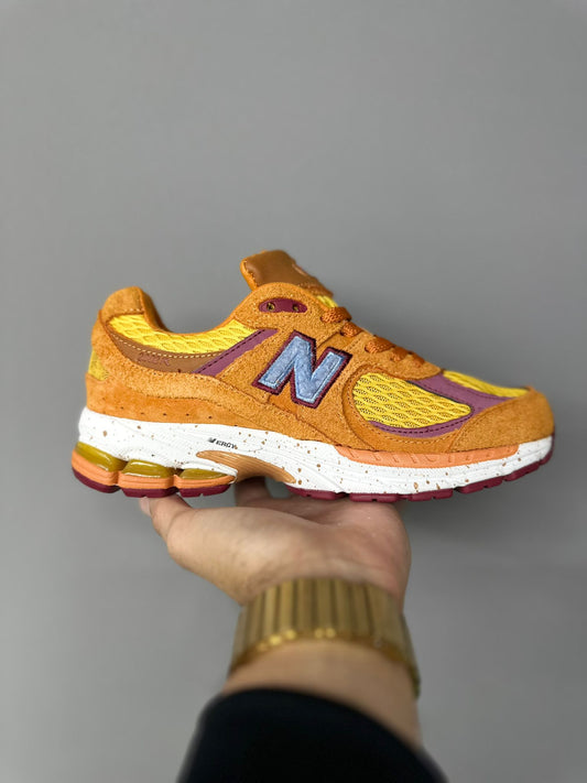 NB 2002R "YELLOW ORANGE"