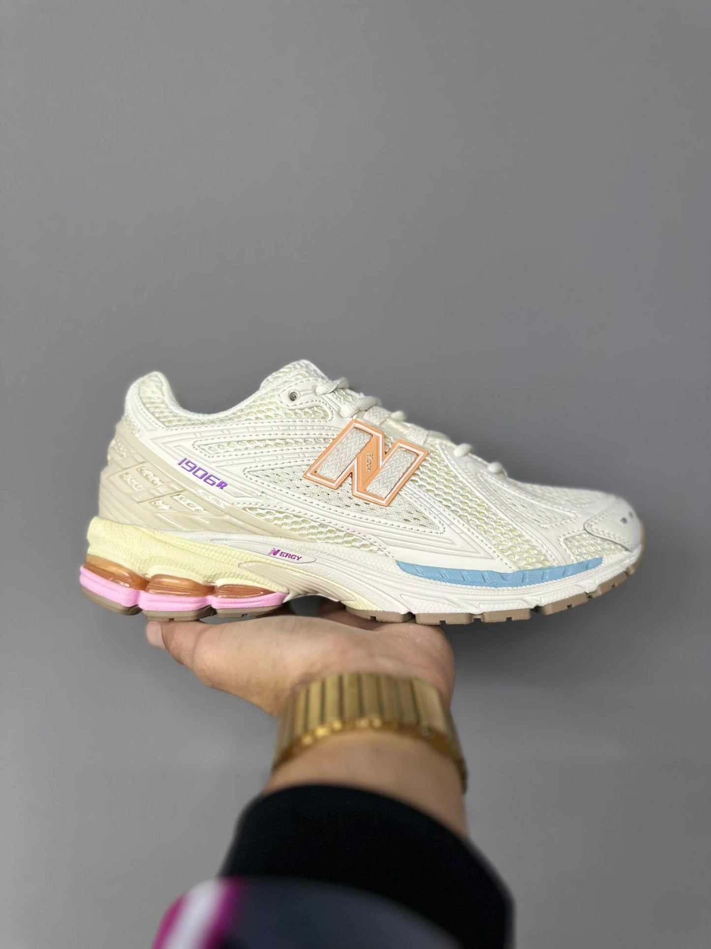 NB 1906 "BEIGE PINK BLUE"