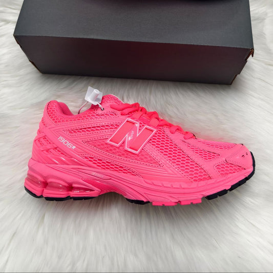 1906 ' NEON PINK '