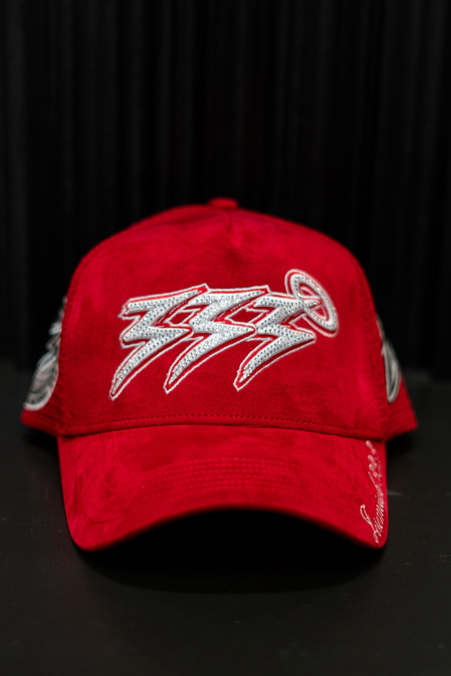 333 RED CAP