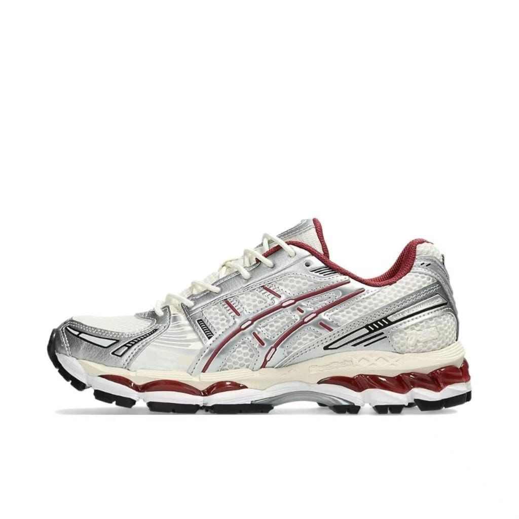 ASICS GEL-KAYANO 12.1 "Cream/Pure Silver".