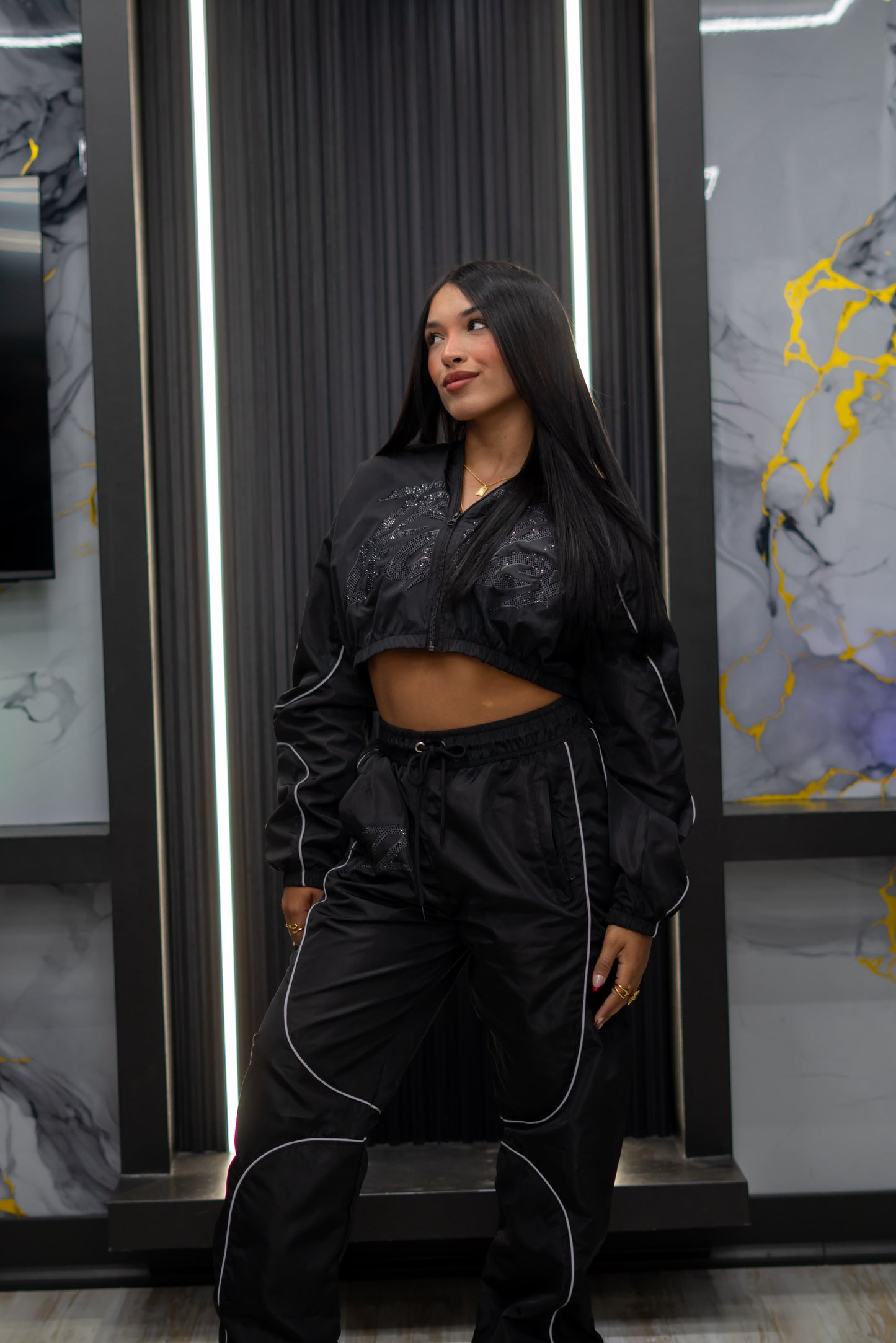 TRUTH LEGACY SET NEGRO (Mujer)