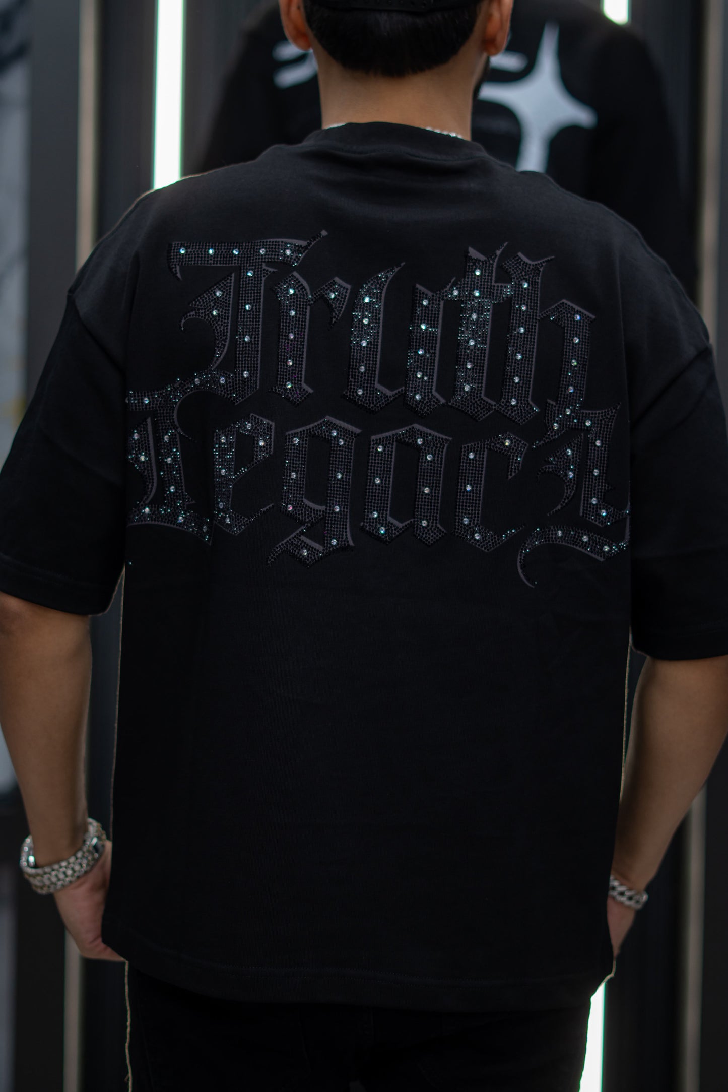 TRUTH LEGACY Basic Tee Black and Grey