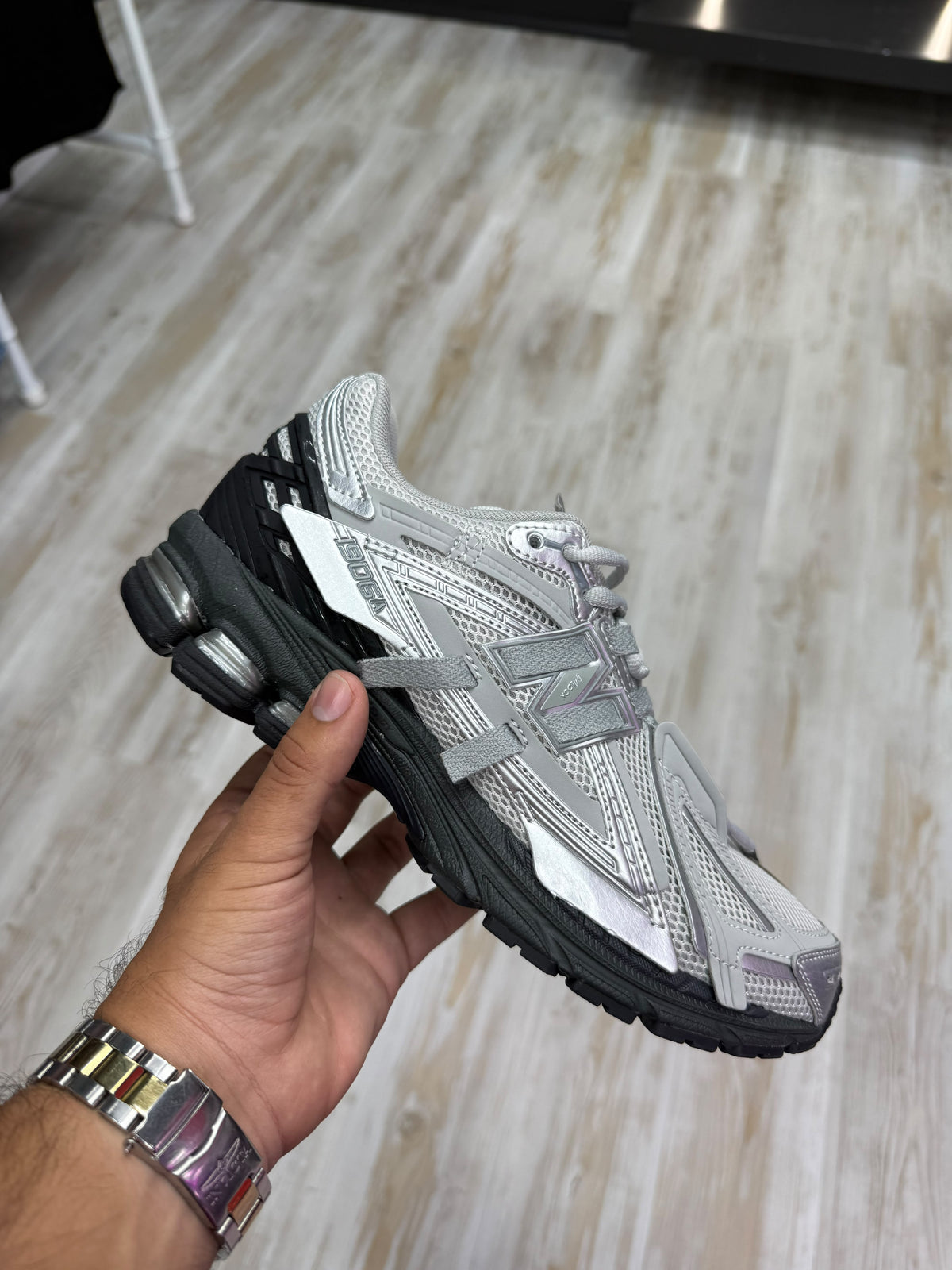 New Balance 1906 Gris Negro