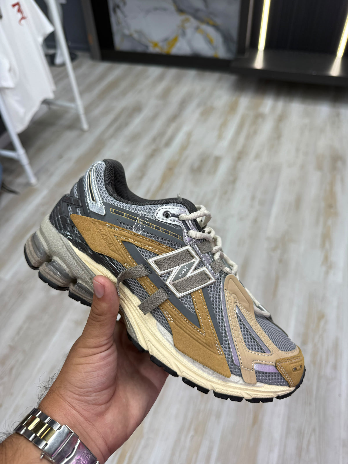 New Balance 1906 Beige Grey