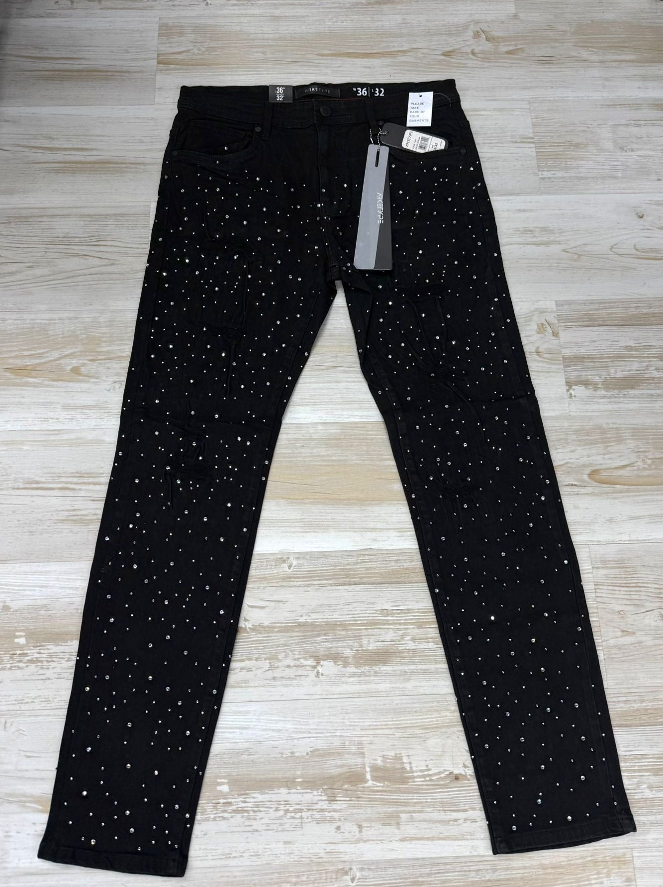 ARKETYPE Black w Rhinestone