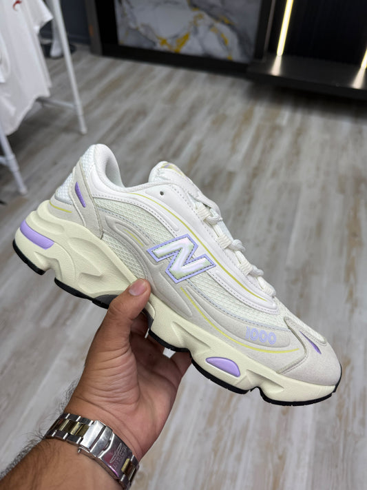New Balance 1000 Crema/LIla