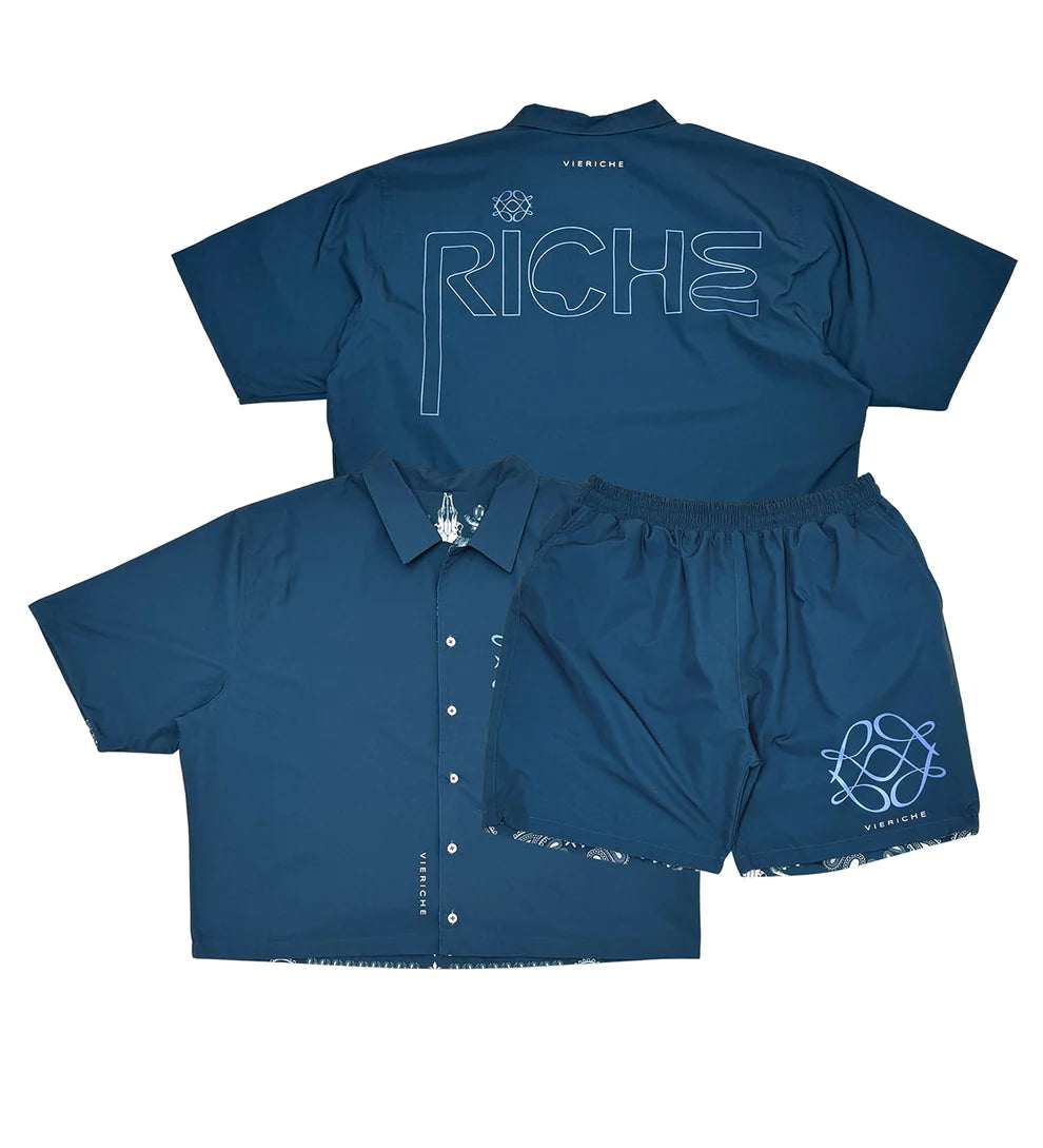 Reversible paisley set